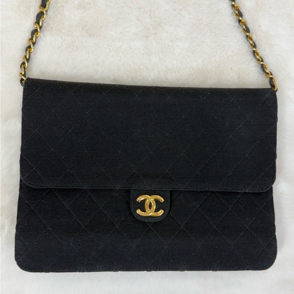 CHANEL black cotton quilted single flap shoulder bag - Picture 1 of 5